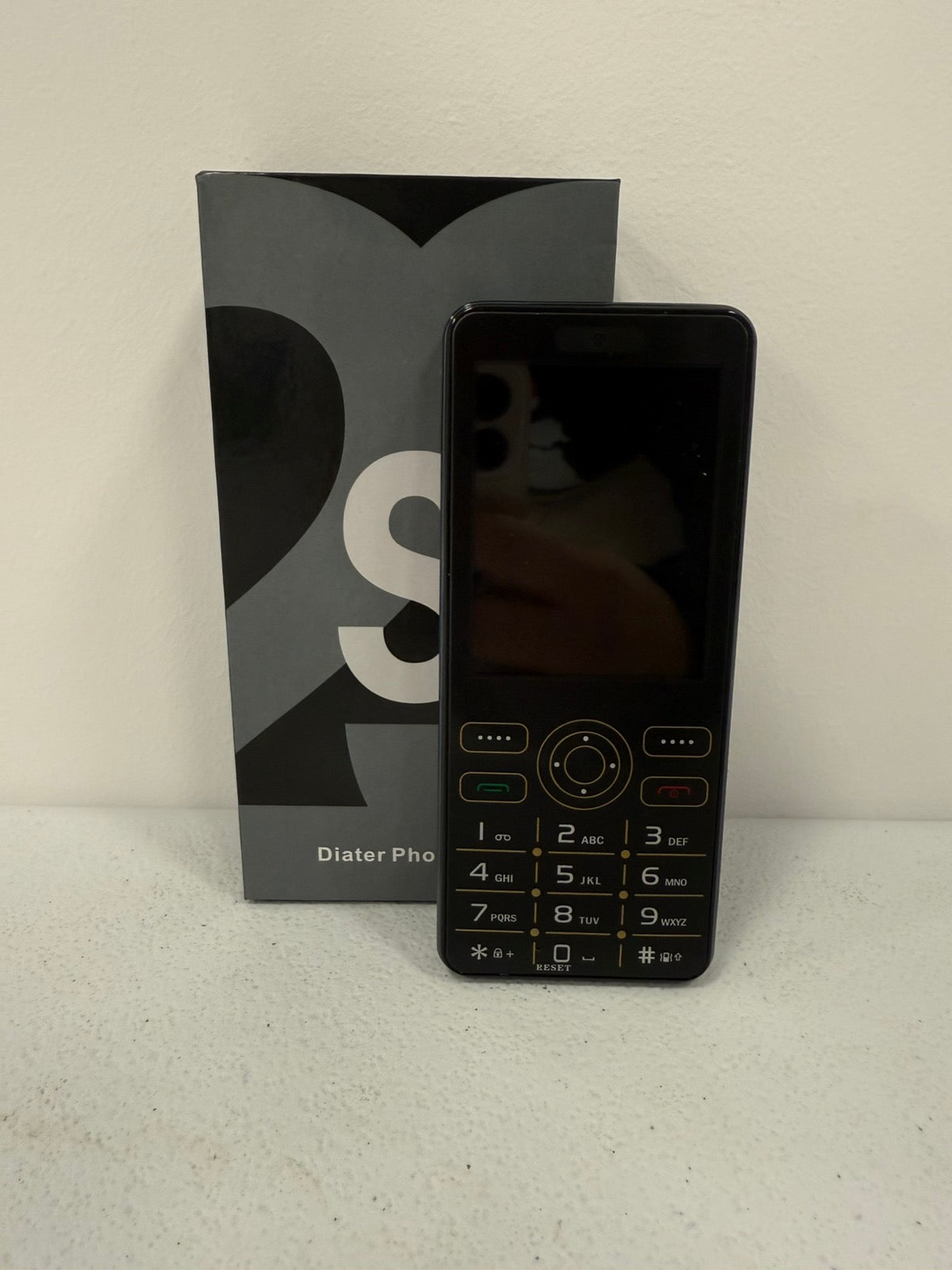 Mobilni telefon S23