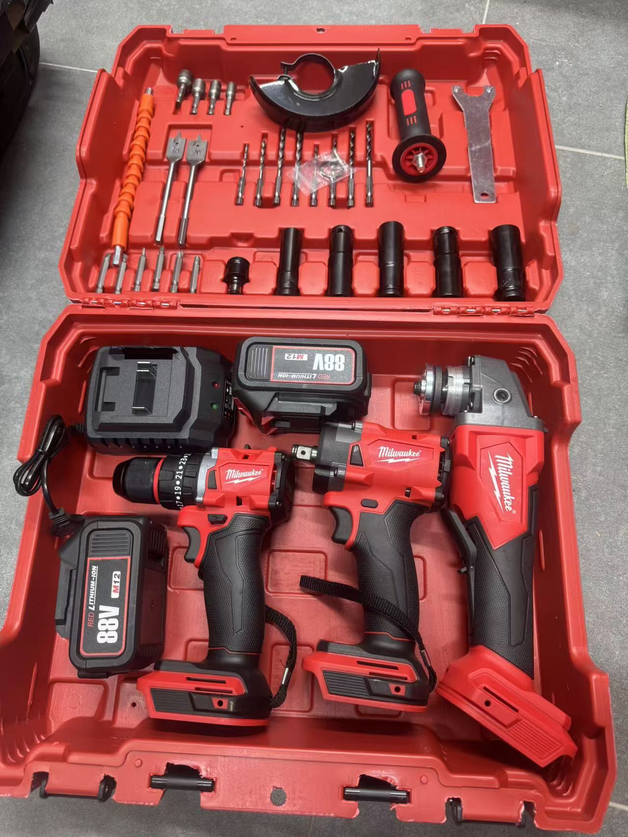 Mega Aku Set 88V – 3 Alata u 1 + 2 Baterije i Kofer – Sve što vam treba!