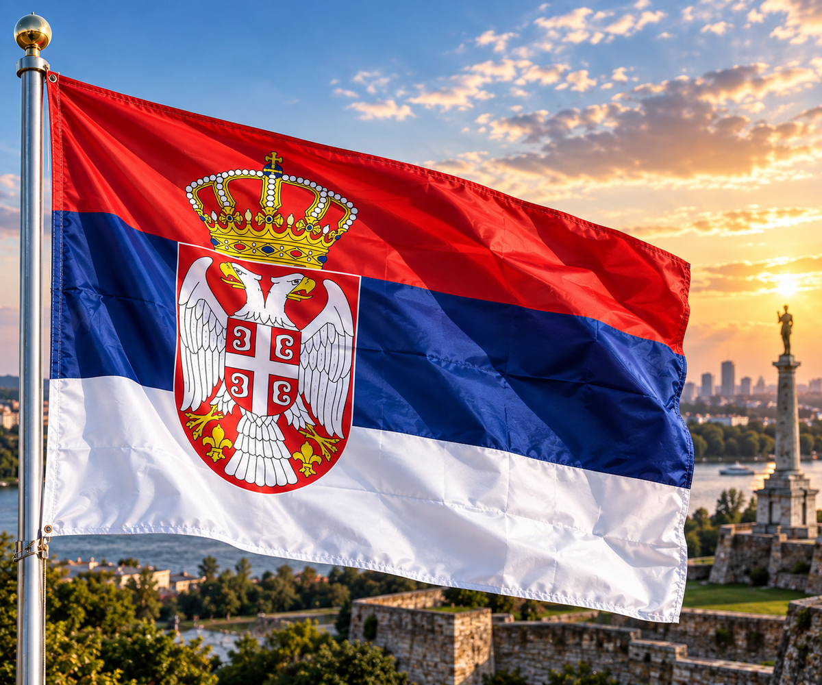 Zastava Republike Srbije Dvostrana 250x150 cm – Srpska Zastava za Unutrašnju i Spoljašnju Upotrebu