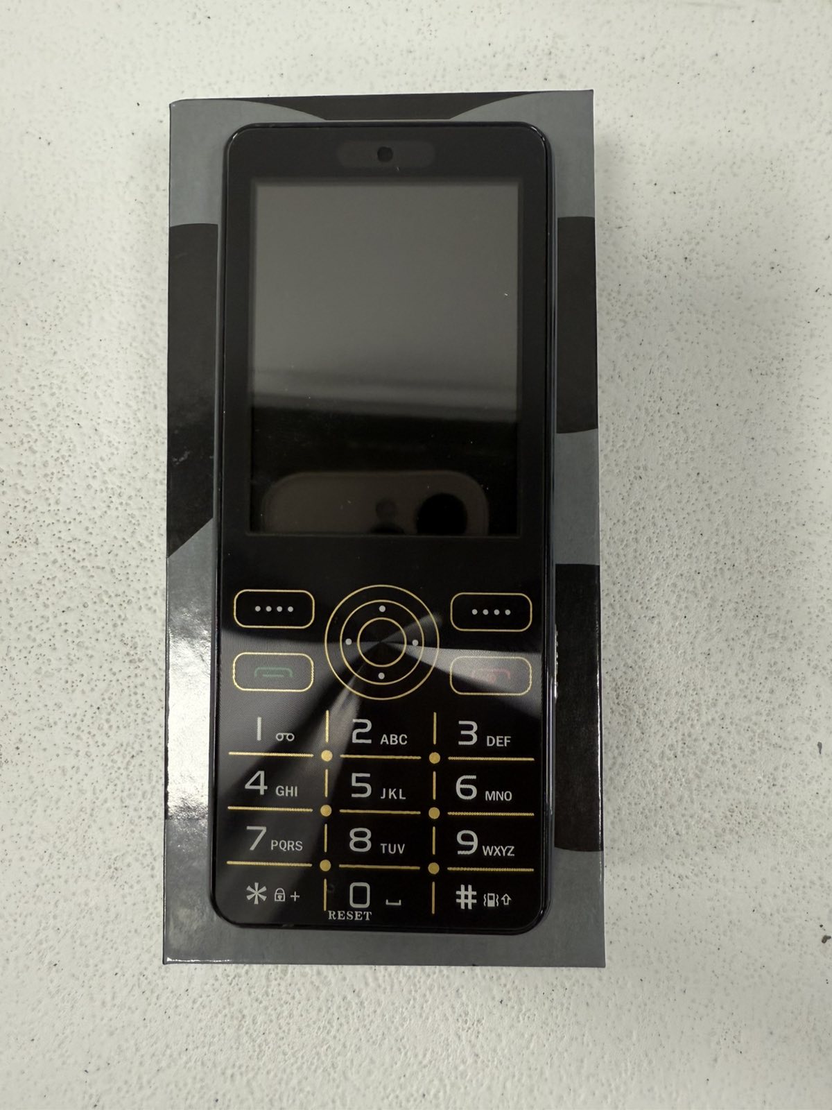 Mobilni telefon S23