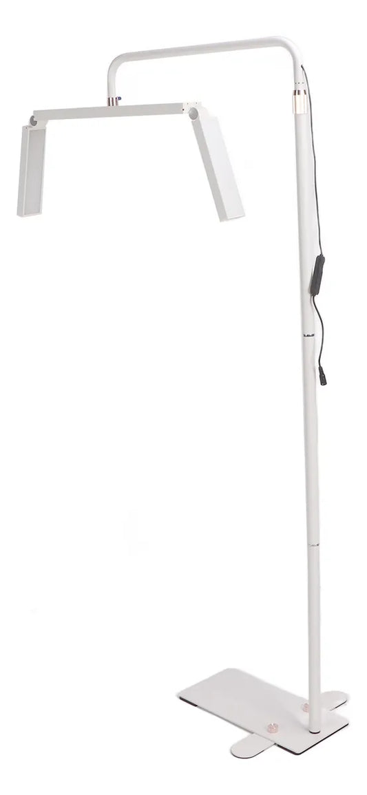 LED Podna Lampa za Trepavice – Trokraka 23" | Profesionalno Beauty Osvetljenje