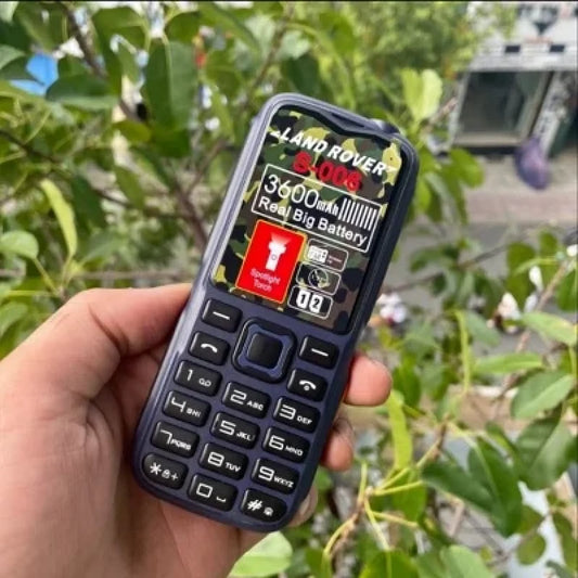 Land rover telefon S-006 tri sim kartice