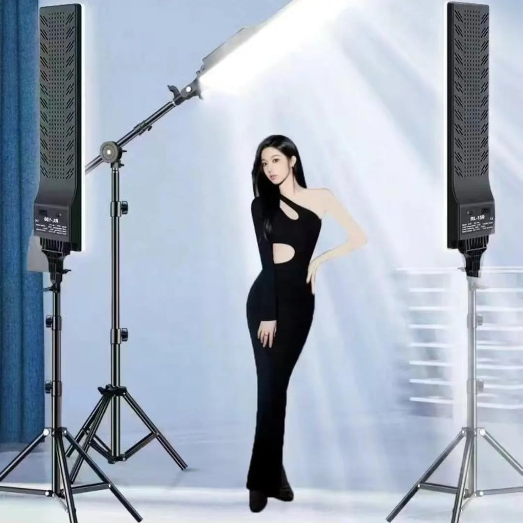 RL-100 LED Panel Stick Svetlo sa Stativom i Daljinskim Upravljačem – Profesionalna Rasveta za TikTok, YouTube, Streaming, Fotografiju i Šminkanje