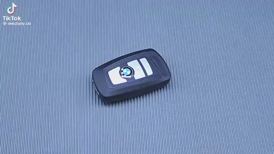 BMW Ključ za samoodbranu